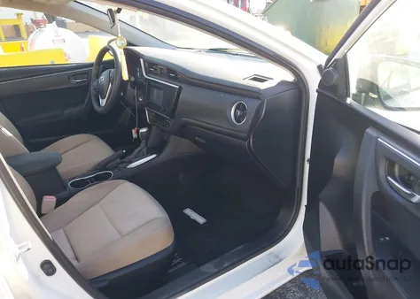 2019 Toyota Corolla Le z USA, uszkodzony, nr VIN 5YFBURHE7KP932674